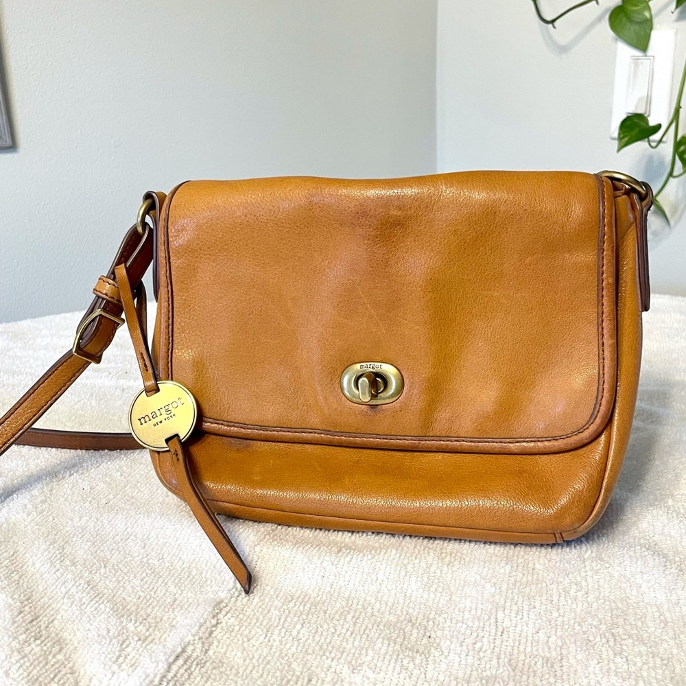 Beautiful Margot Leather Turn Lock Flap Parker Crossbody Messenger Bag Purse
